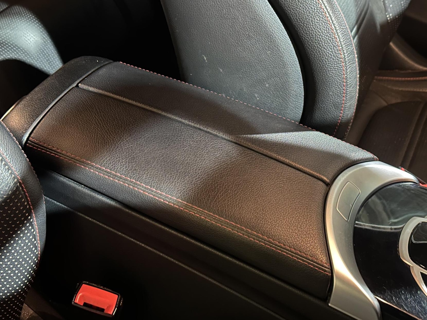 Used Mercedes-Benz C Class 2019 for sale - 77274439: Photo 33