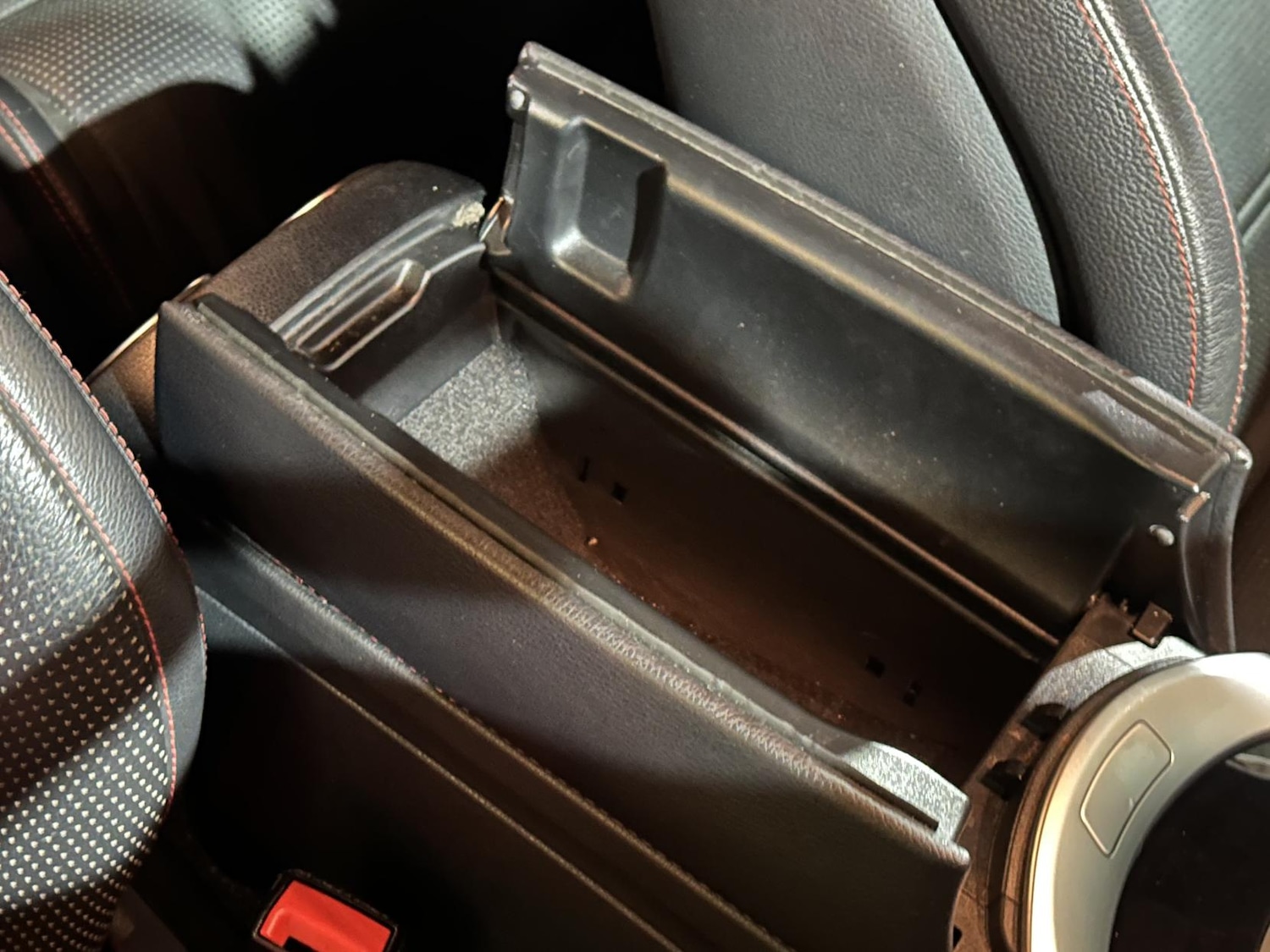 Used Mercedes-Benz C Class 2019 for sale - 77274439: Photo 34