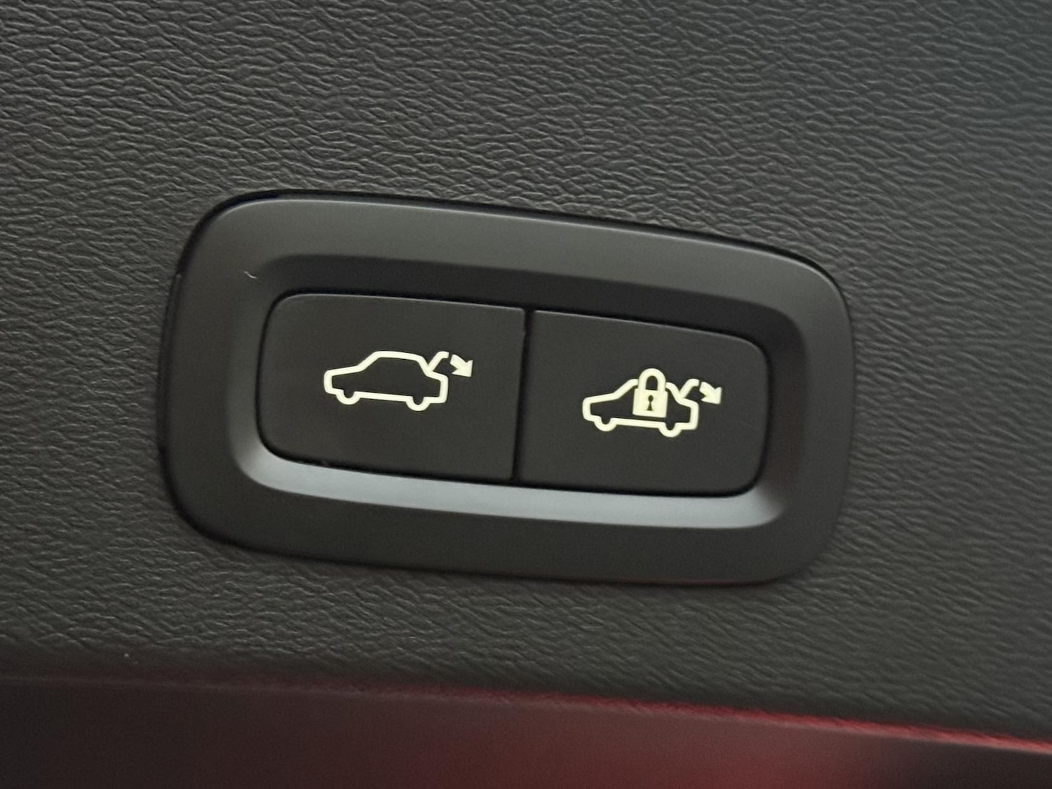 Used Volvo XC40 2019 for sale - 76597711: Photo 12