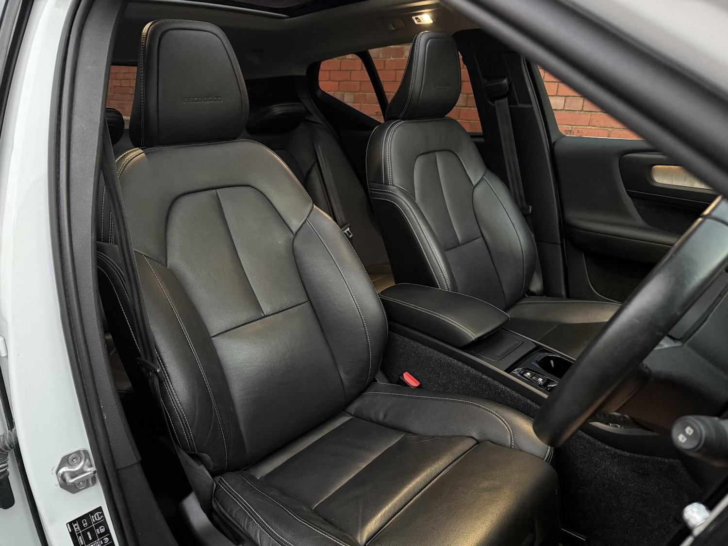 Used Volvo XC40 2019 for sale - 76597711: Photo 23