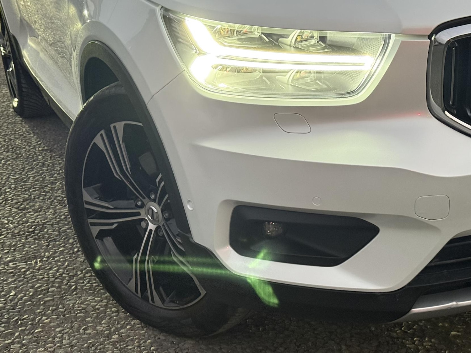 Used Volvo XC40 2019 for sale - 76597711: Photo 3