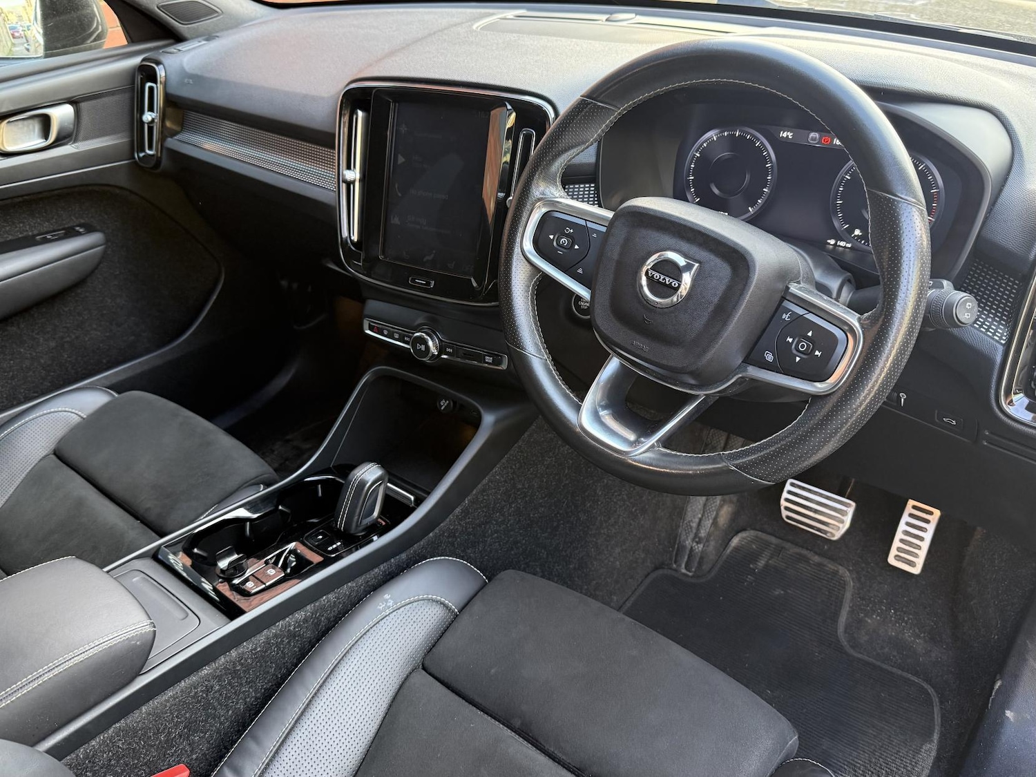 Used Volvo XC40 2020 for sale - 77941603: Photo 19