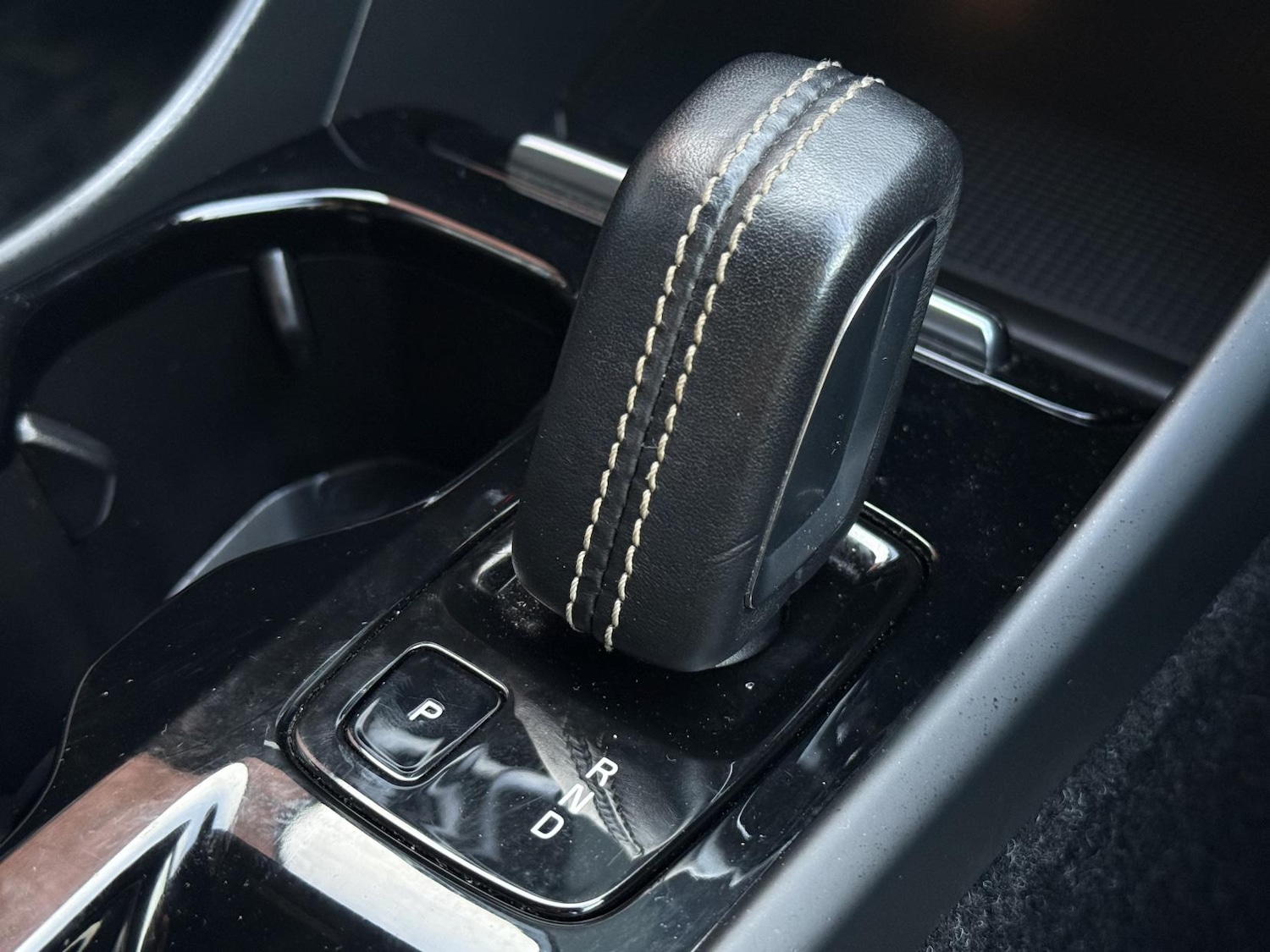 Used Volvo XC40 2020 for sale - 77941603: Photo 39