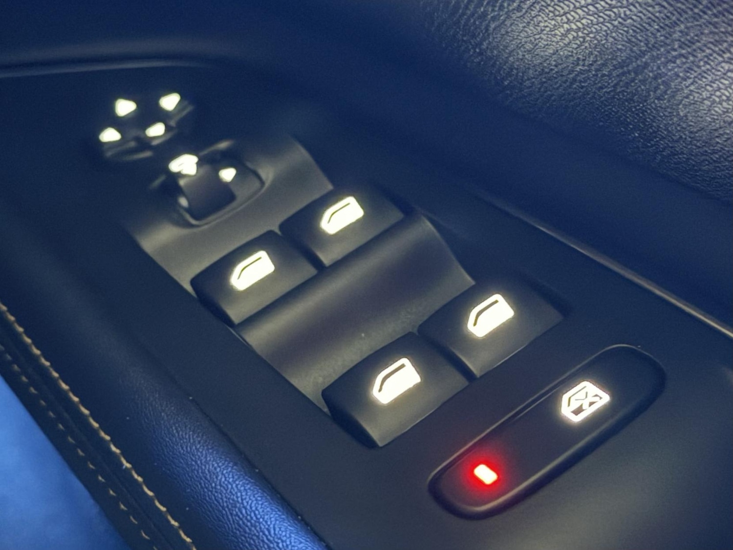 Used Peugeot 5008 2020 for sale - 76537003: Photo 19