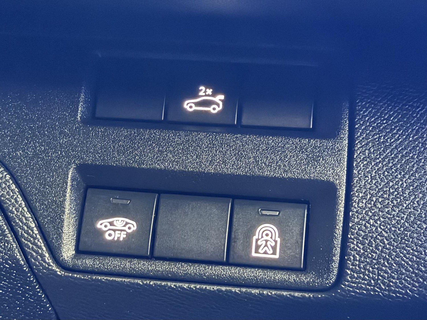 Used Peugeot 5008 2020 for sale - 76537003: Photo 26