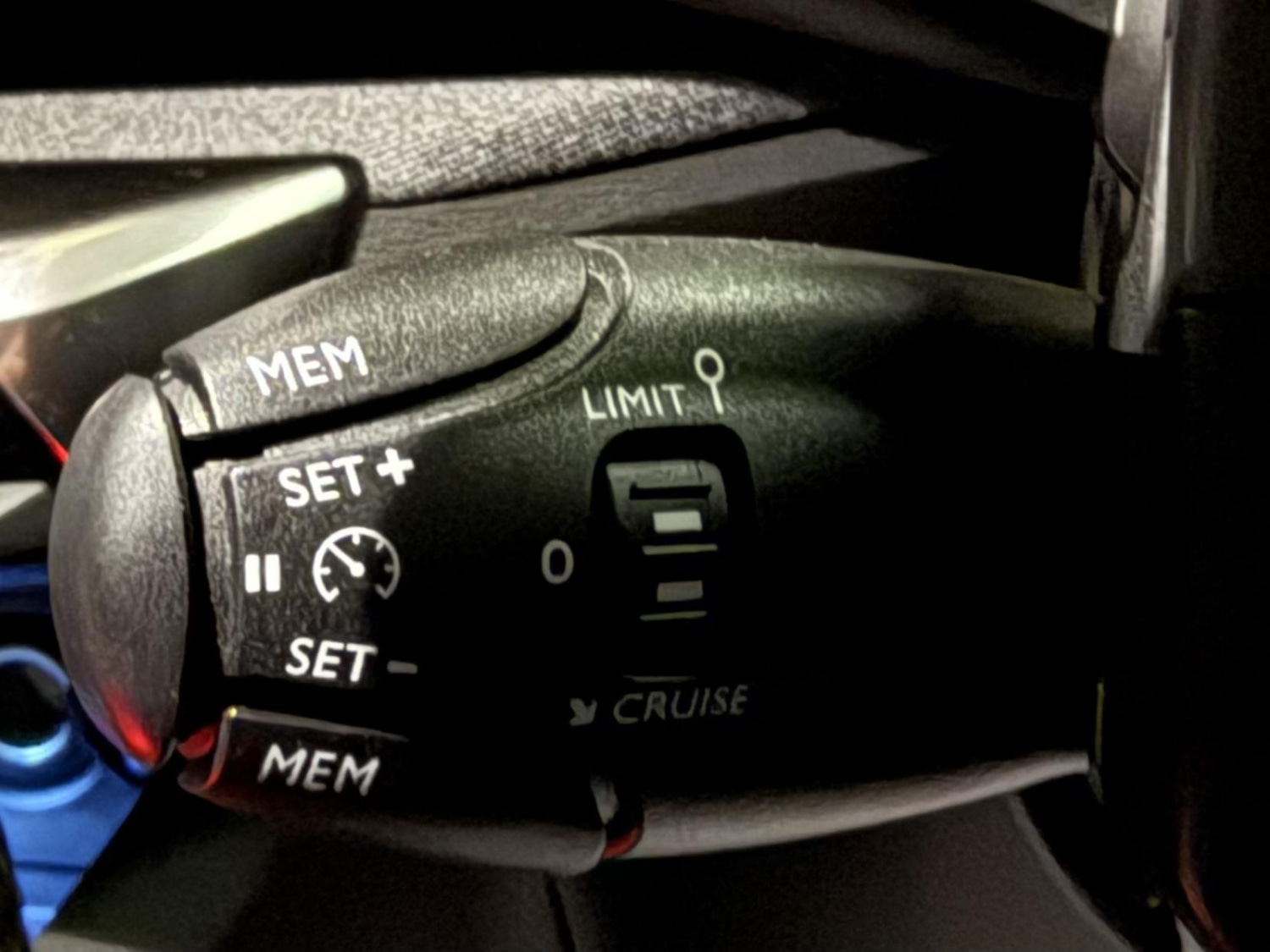 Used Peugeot 5008 2020 for sale - 76537003: Photo 30