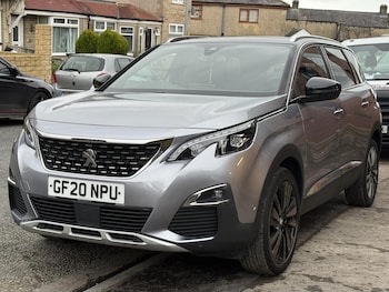 Used Peugeot 5008 2020 for sale - 76537003: Photo