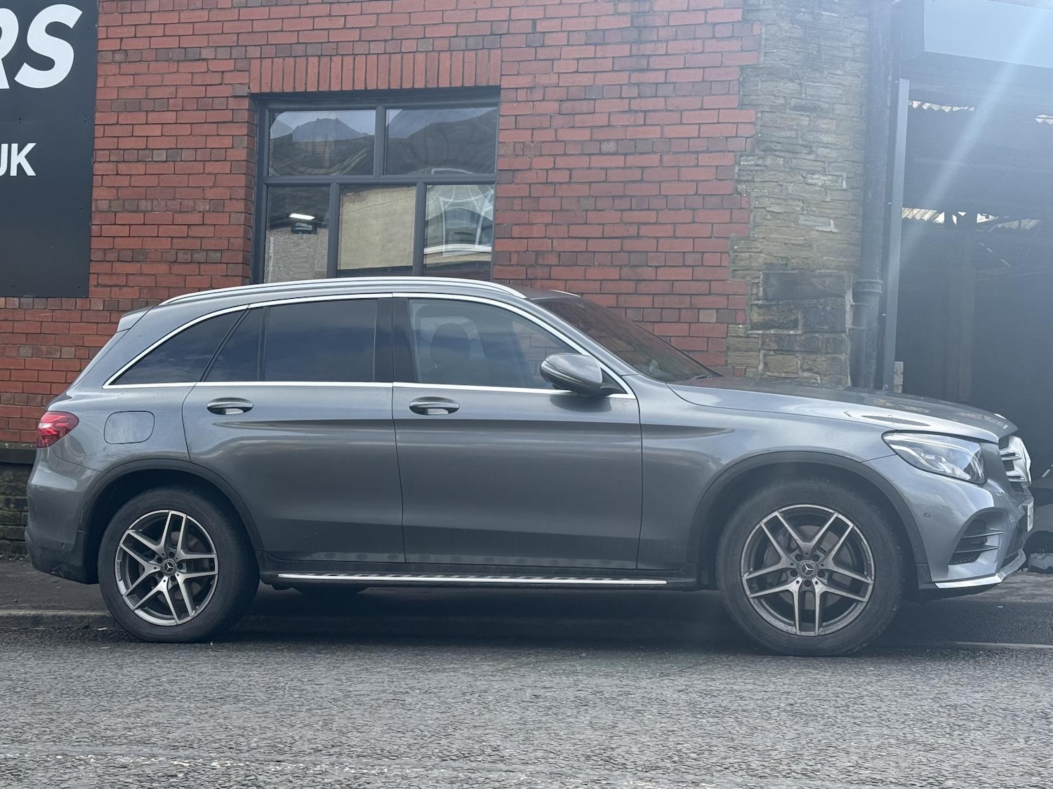 Used Mercedes-Benz GLC 2017 for sale - 77630928: Photo 8