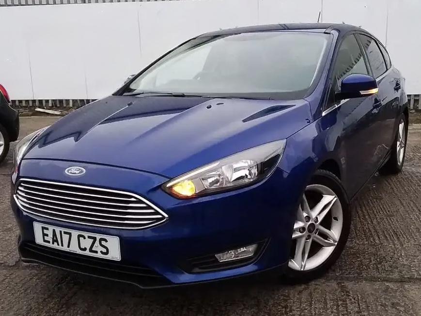Used Ford Focus 2017 for sale - 77008875: Photo 2