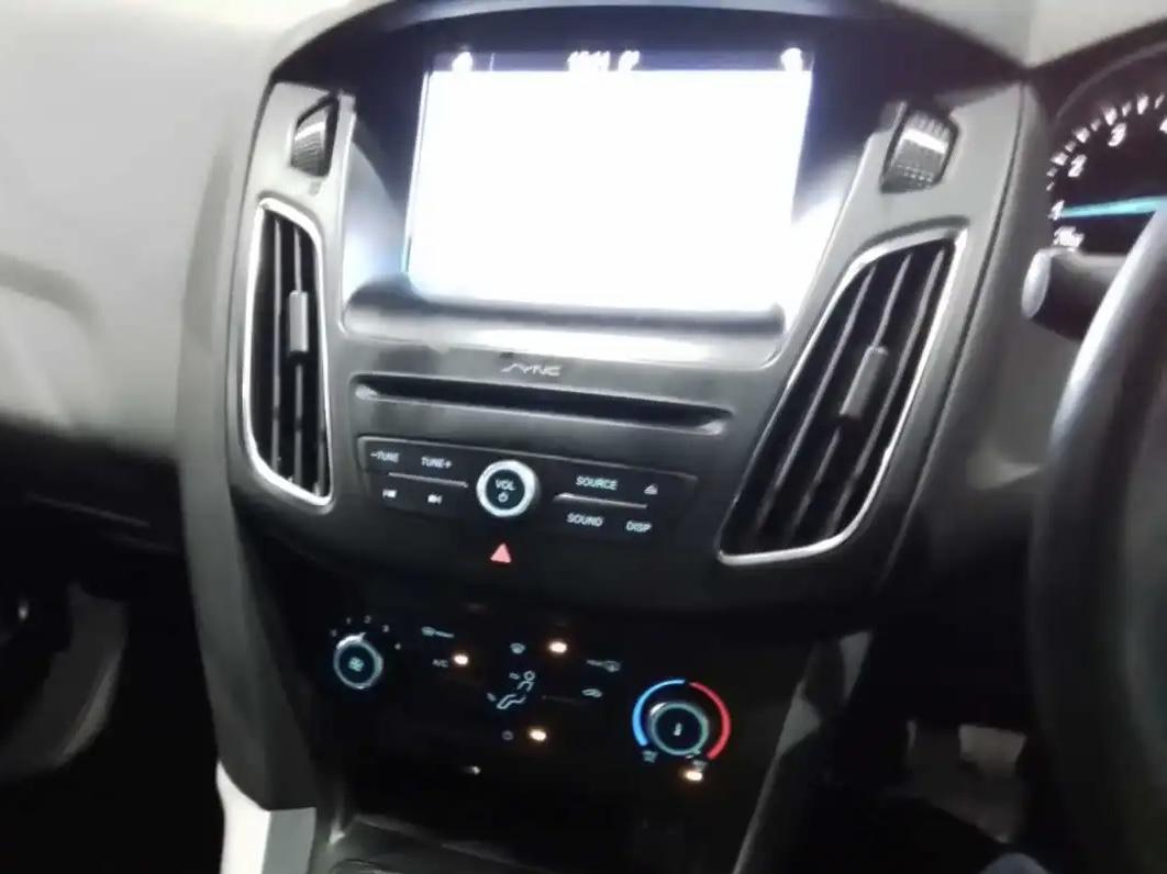 Used Ford Focus 2017 for sale - 77008875: Photo 6