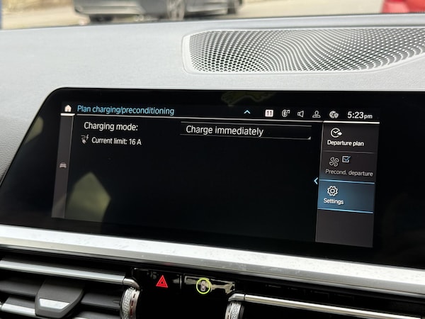 Used BMW 3 Series 2022 for sale - 75665365: Photo 60