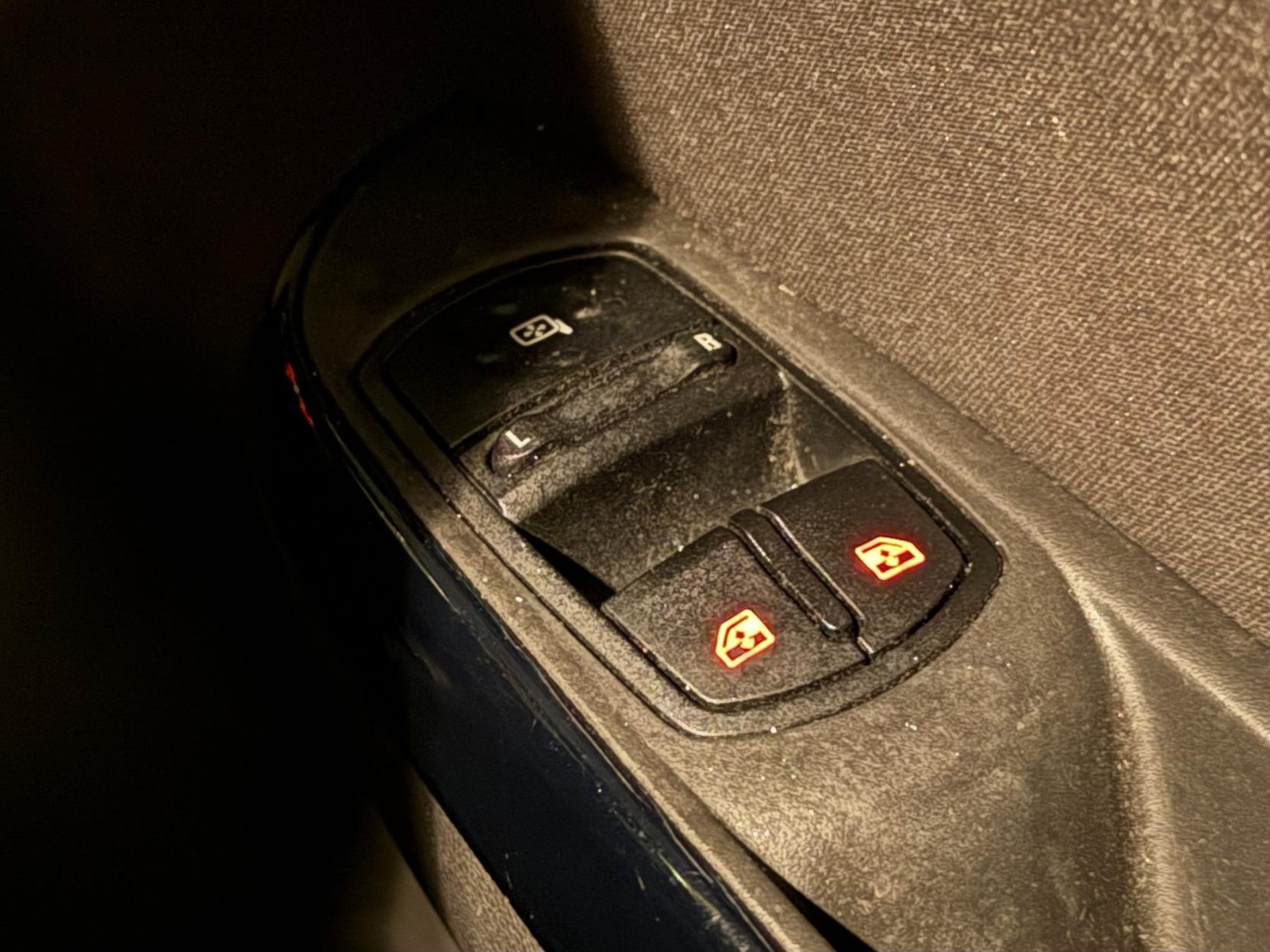 Used Vauxhall Corsa 2015 for sale - 77318292: Photo 10