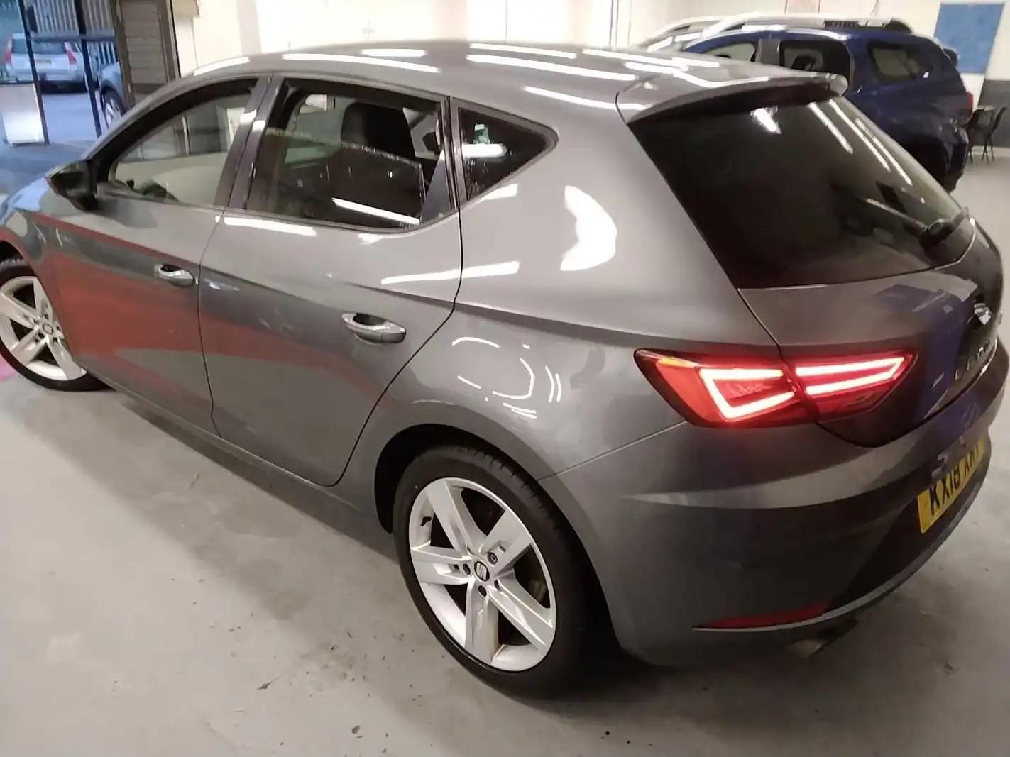 Used SEAT Leon 2018 for sale - 77307155: Photo 2
