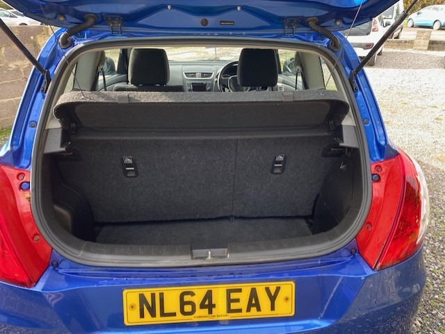 Used Suzuki Swift 2014 for sale - 76379030: Photo 5