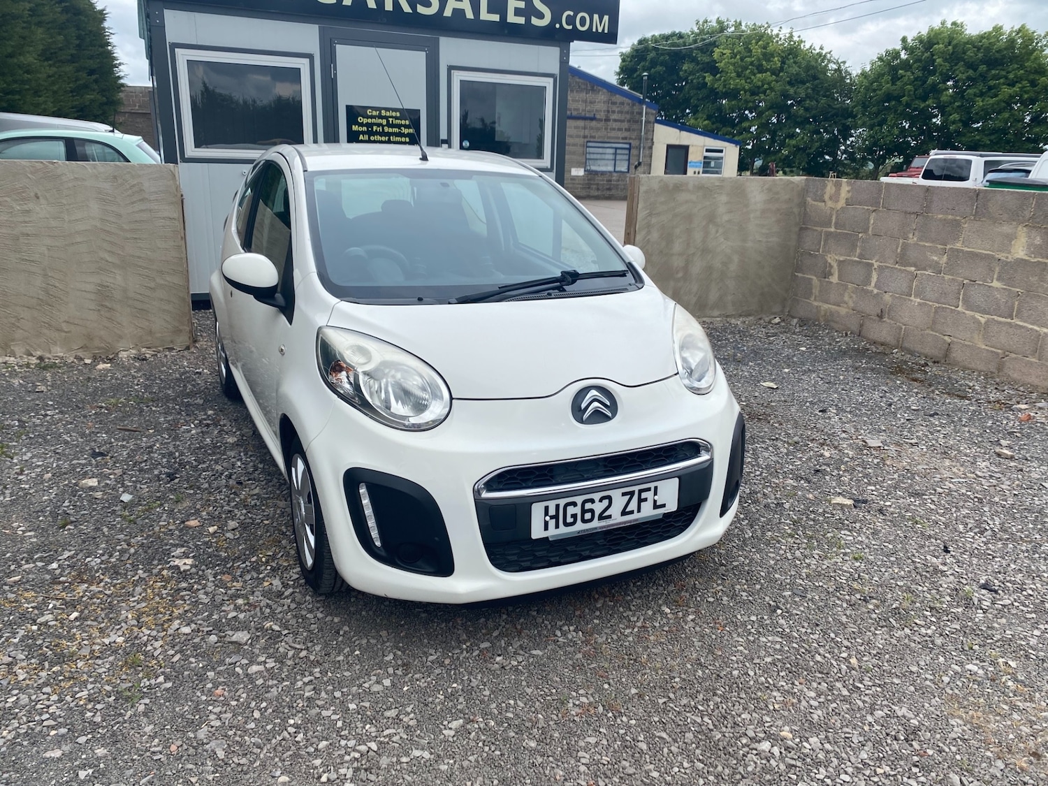 Vehicle 1