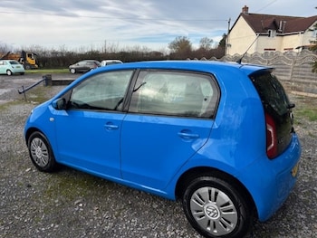 Used Volkswagen up! 2015 for sale - 77532463: Photo