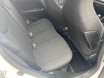 Used Citroen C1 2017 for sale - 76831908: Photo