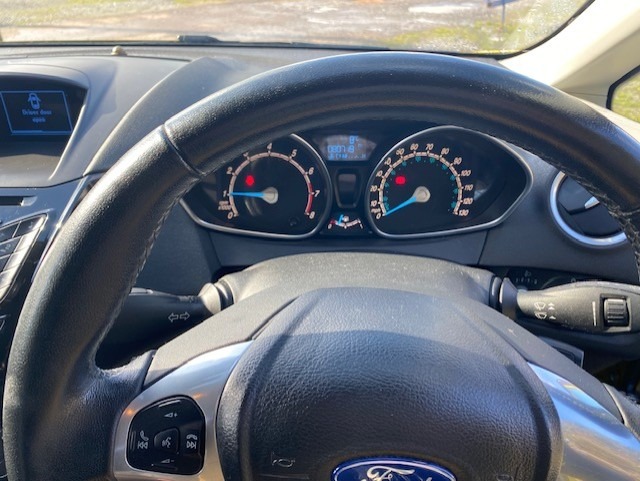 Used Ford Fiesta 2013 for sale - 77701272: Photo 6