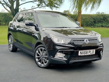 Used Ssangyong Tivoli 2018 for sale - 76566303: Photo