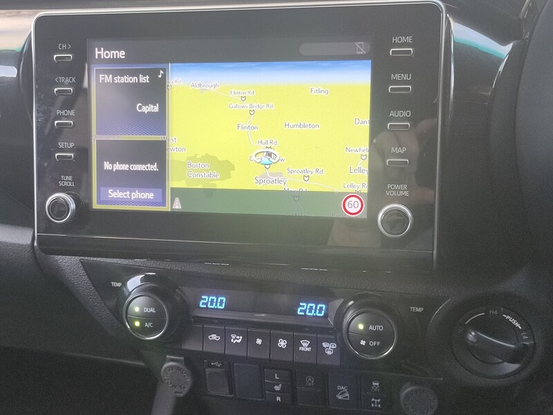 Used Toyota Hilux 2024 for sale - 76686791: Photo 13