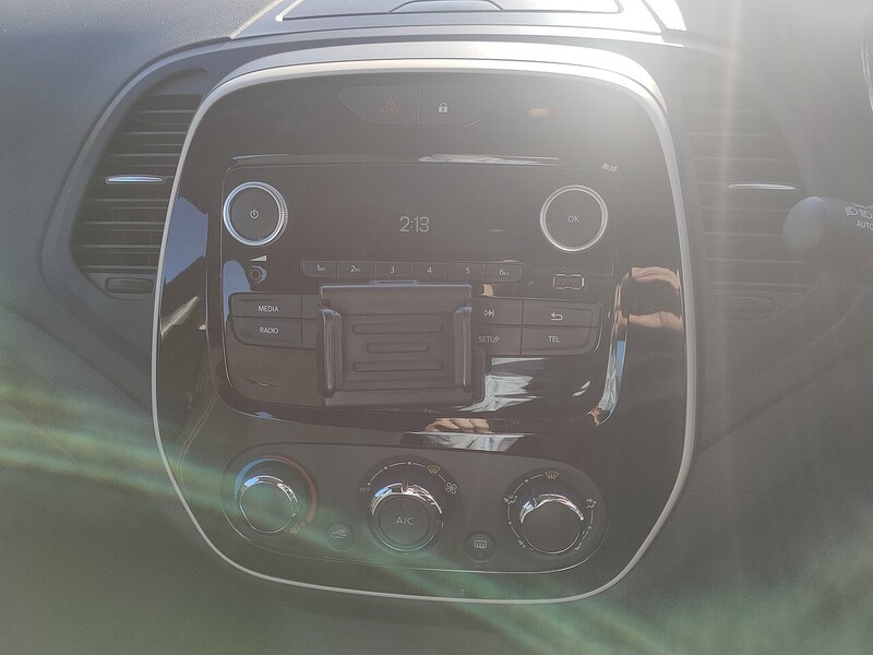 Used Renault Captur 2018 for sale - 77749255: Photo 15