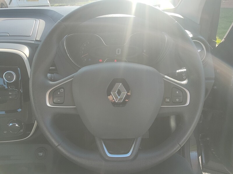 Used Renault Captur 2018 for sale - 77749255: Photo 16