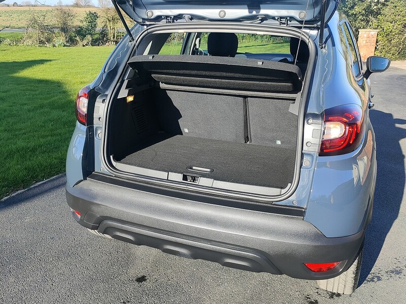 Used Renault Captur 2018 for sale - 77749255: Photo 17