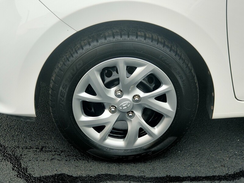 Used Hyundai i10 2017 for sale - 76566286: Photo 22