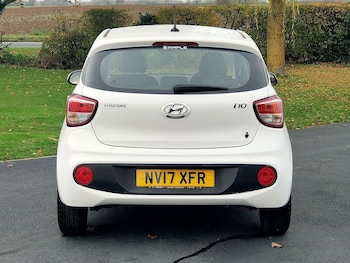 Used Hyundai i10 2017 for sale - 76566286: Photo