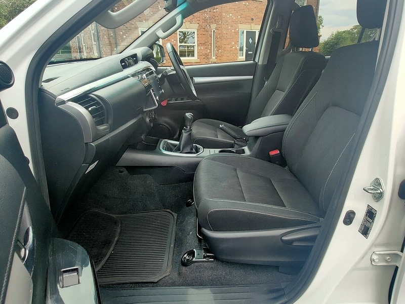 Used Toyota Hilux 2022 for sale - 76566294: Photo 11