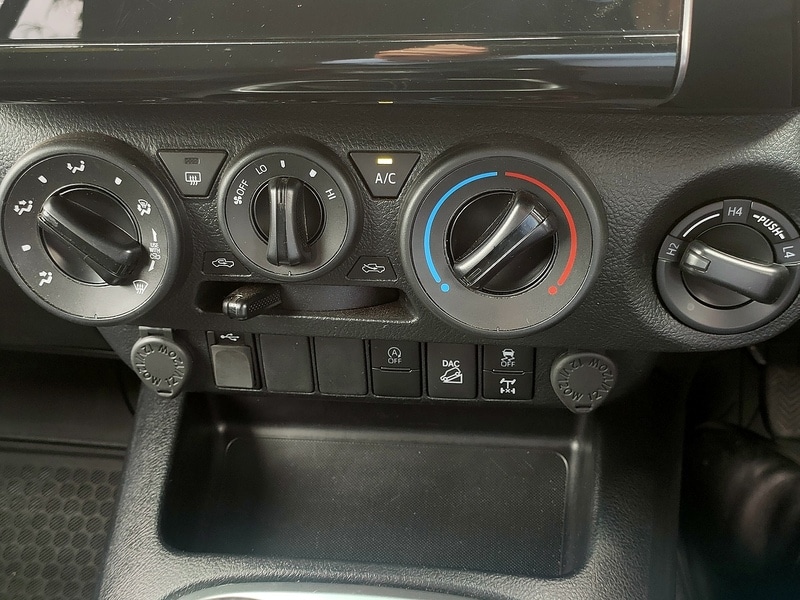 Used Toyota Hilux 2022 for sale - 76566294: Photo 19