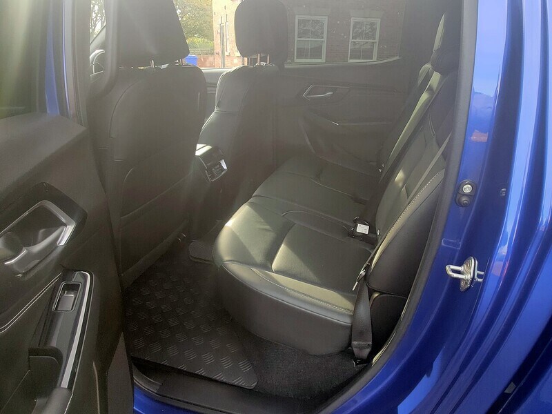 Used Isuzu D-Max 2021 for sale - 76566345: Photo 16