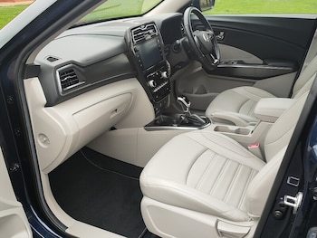 Used Ssangyong Tivoli 2022 for sale - 77370253: Photo