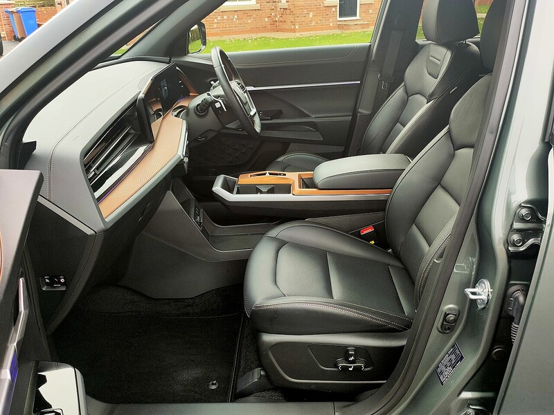 Used KGM Torres 2024 for sale - 76566252: Photo 11