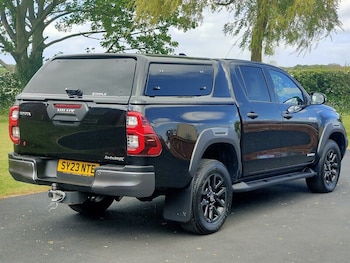 Used Toyota Hilux 2023 for sale - 78544962: Photo