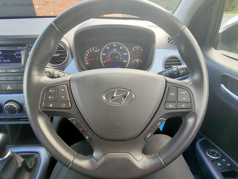 Used Hyundai i10 2016 for sale - 76950852: Photo 13