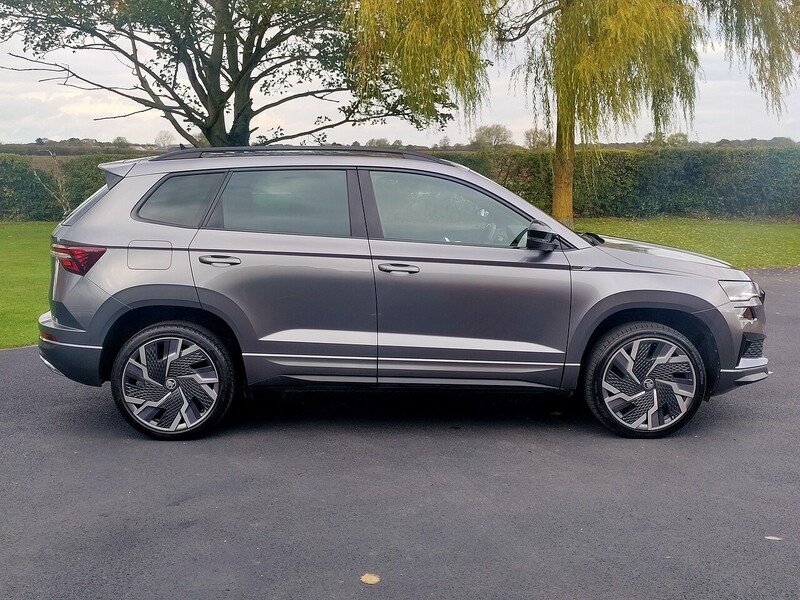 Used Skoda Karoq 2022 for sale - 76566327: Photo 2