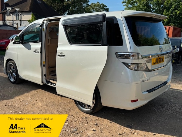 Used Toyota Vellfire 2011 for sale - 75078401: Photo 33