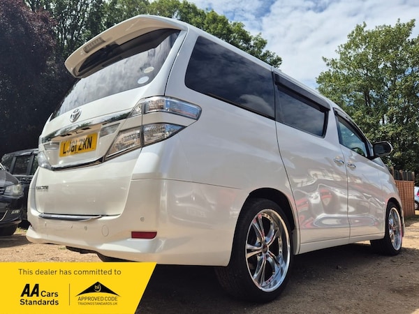Used Toyota Vellfire 2011 for sale - 75078401: Photo 7