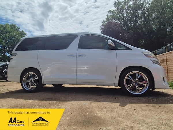 Used Toyota Vellfire 2011 for sale - 75078401: Photo 9