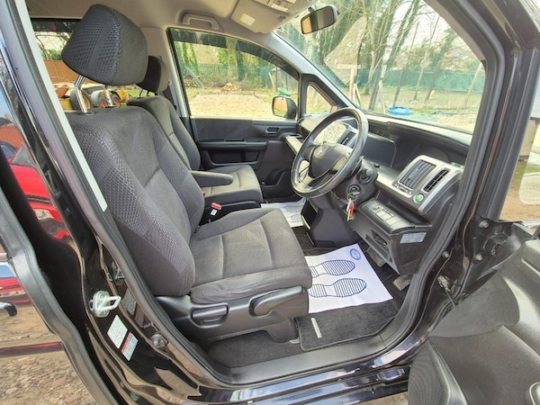 Used Honda Stepwagon 2012 for sale - 74278081: Photo 15