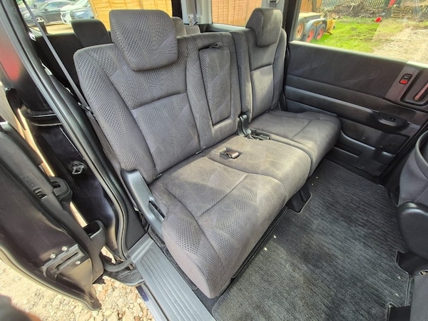 Used Honda Stepwagon 2012 for sale - 74278081: Photo 16