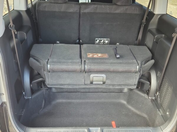 Used Honda Stepwagon 2012 for sale - 74278081: Photo 27
