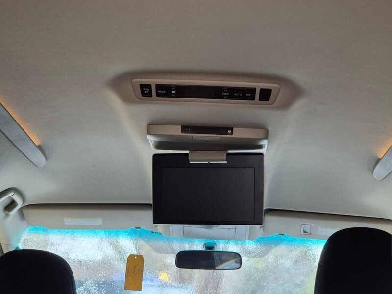 Used Toyota Vellfire 2012 for sale - 77452716: Photo 27