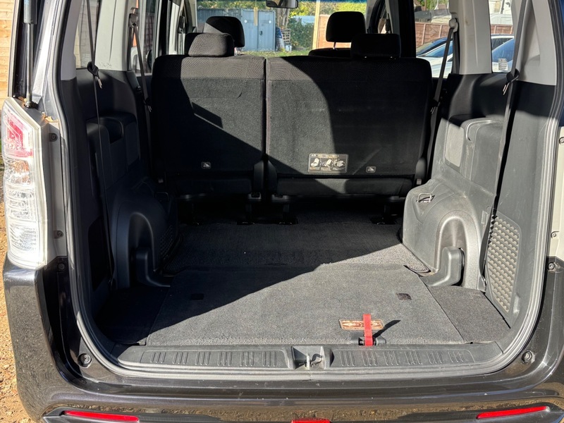 Used Honda Stepwagon 2010 for sale - 76497031: Photo 28