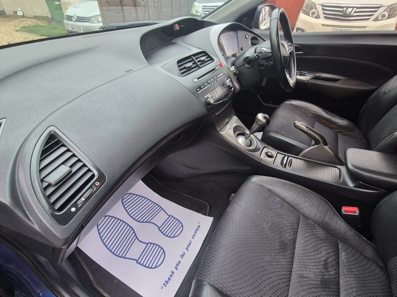 Used Honda Civic 2010 for sale - 77897724: Photo 15