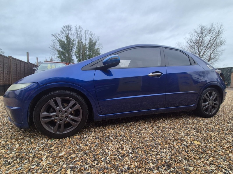 Used Honda Civic 2010 for sale - 77897724: Photo 9