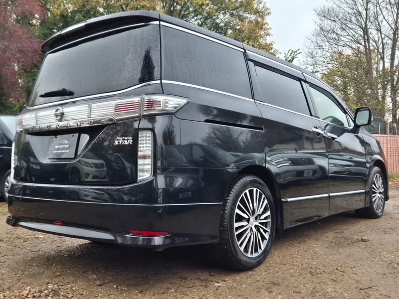 Used Nissan Elgrand 2025 for sale - 76643141: Photo 23