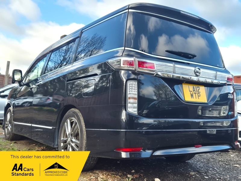 Used Nissan Elgrand 2025 for sale - 76643140: Photo 4