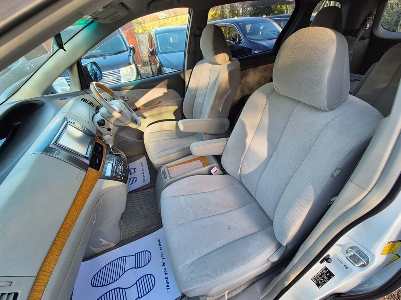 Used Toyota Estima 2011 for sale - 76798931: Photo 11